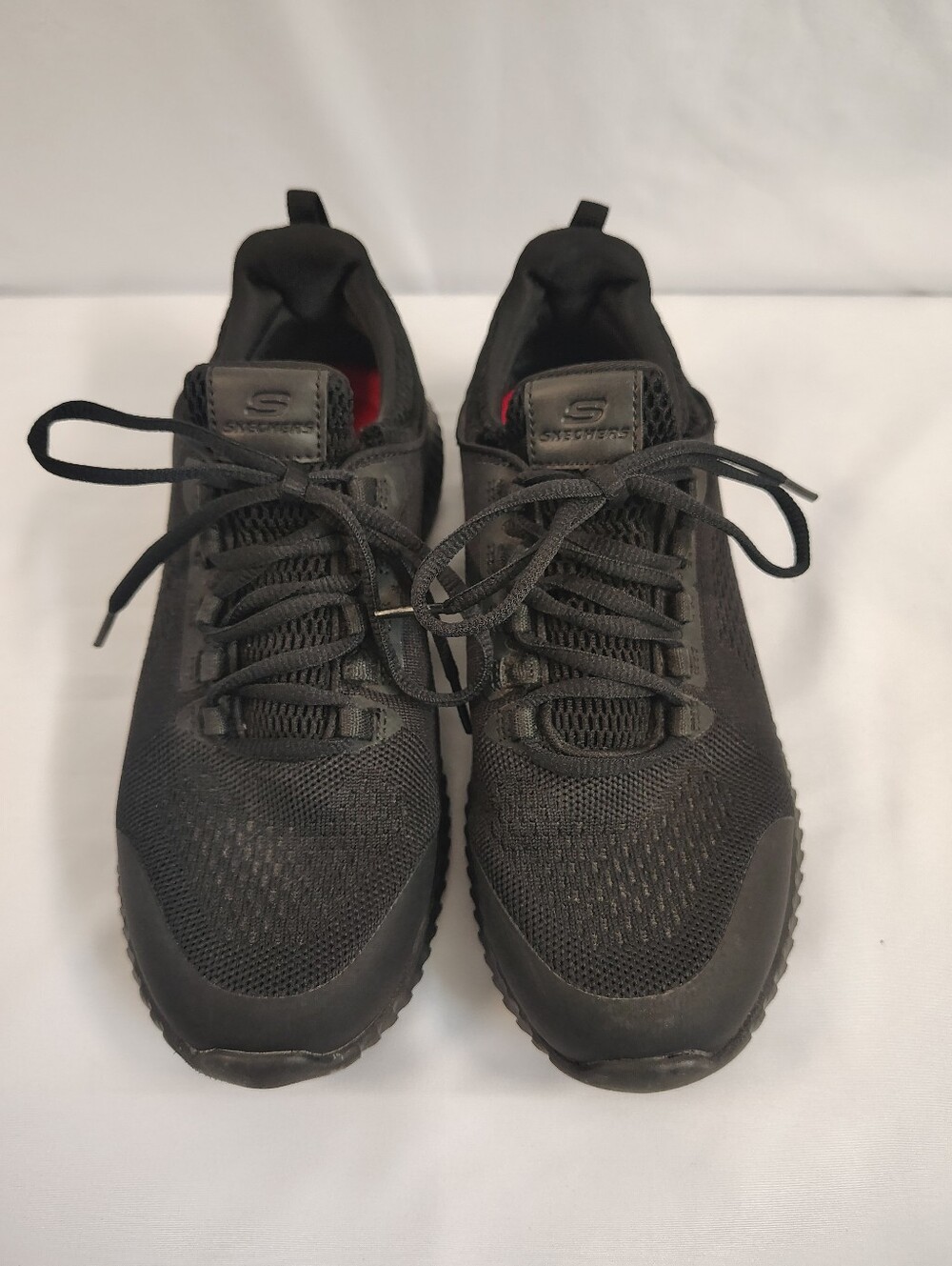Skechers Men's Work Force Nonslip Mesh Lace-Up Sneakers. 8.5
